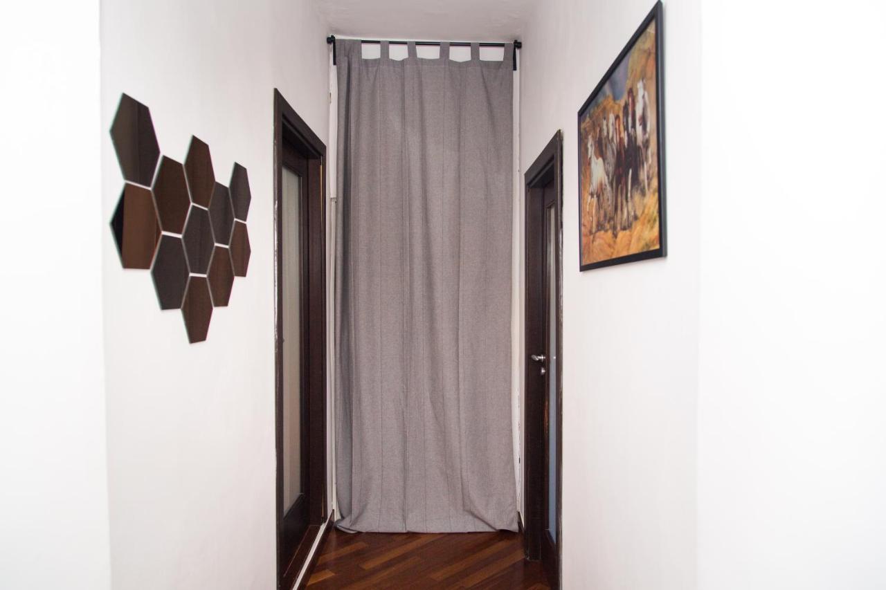 Cuore Di Spaccanapoli Apartment Exterior photo